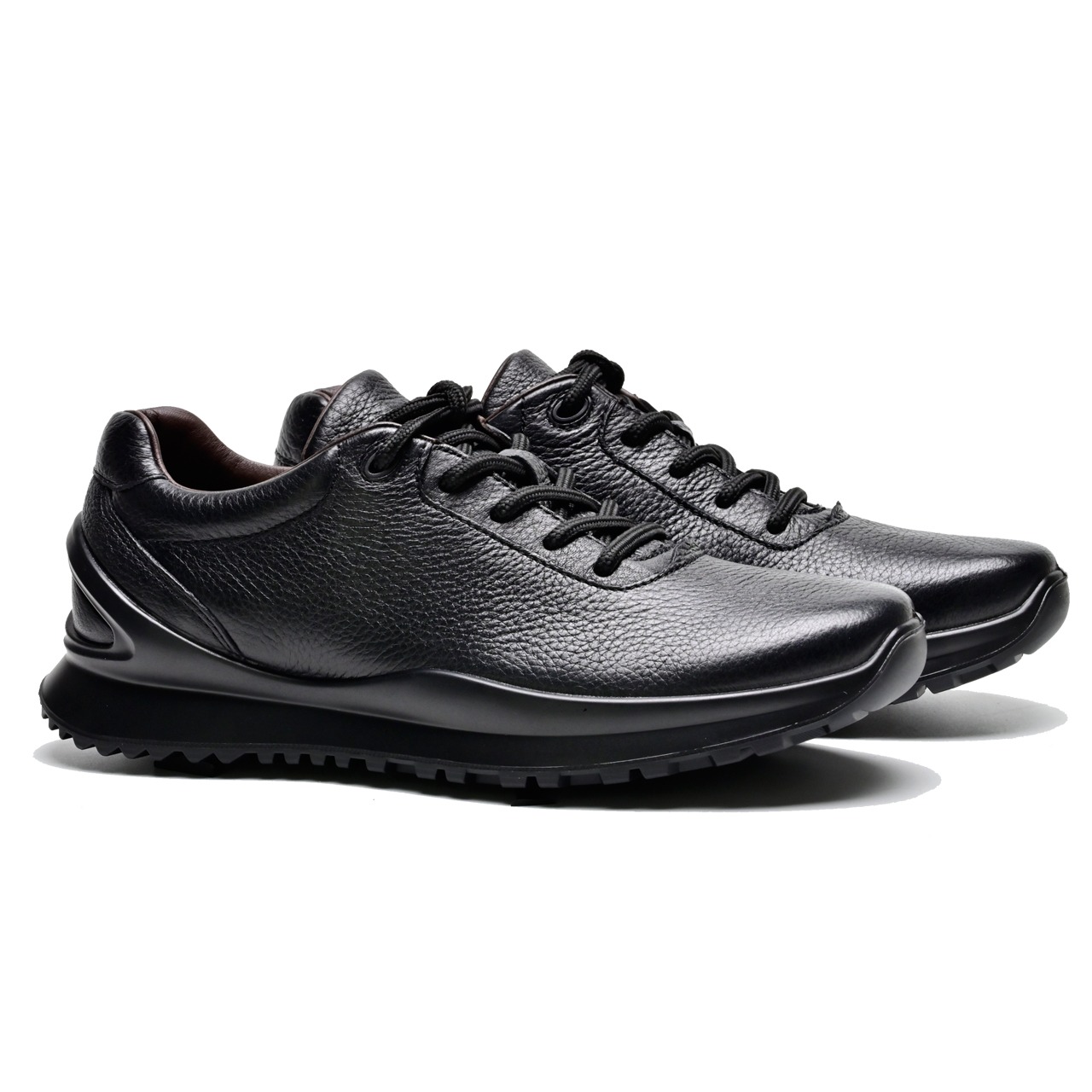 柔软舒适优质进口鹿皮经典休闲男鞋M69968